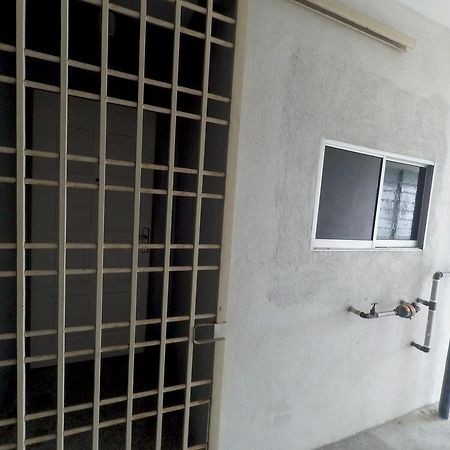 Inpenang Muslim Homestay George Town Exterior photo